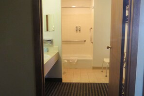 Room, 2 Queen Beds, Accessible, Non Smoking (Bathtub with Grab Bars) | Bathroom
