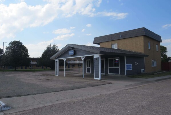 Exterior - Travelodge by Wyndham Stratton (Stratton)