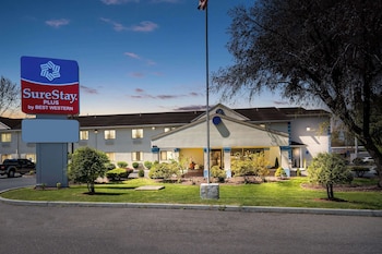 SureStay Plus by Best Western Reading North