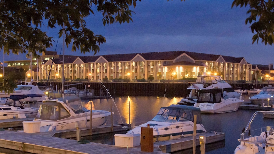 Doubletree by Hilton Hotel Racine Harbourwalk