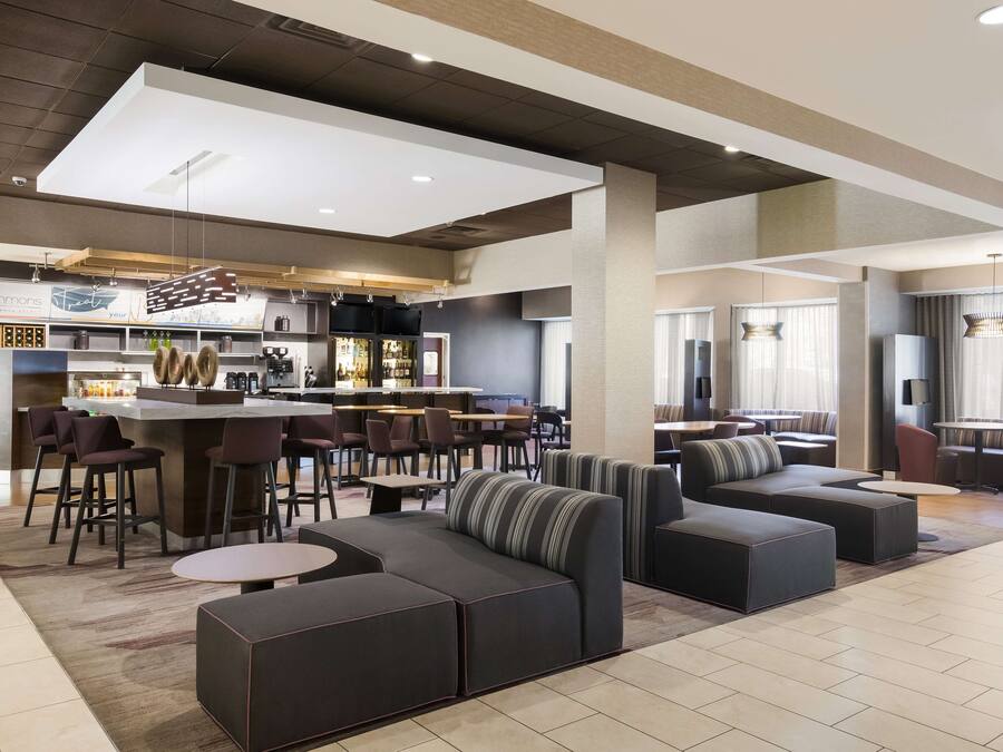 Päivittäinen mukaan otettava aamiainen maksusta