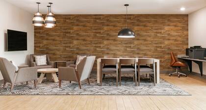 Candlewood Suites Columbus North by IHG
