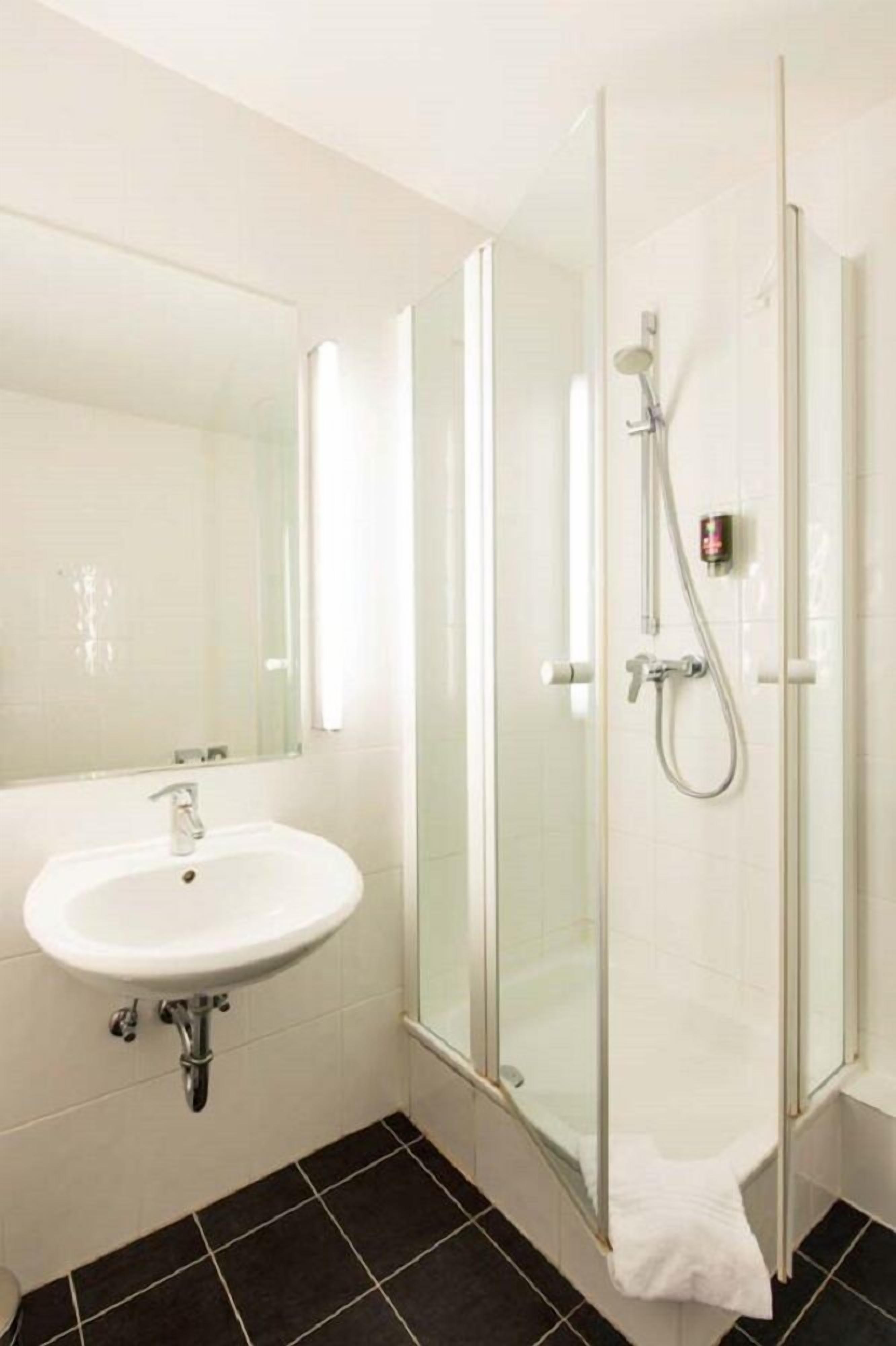 Photo - Ambassador Hotel