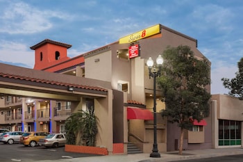 Super 8 by Wyndham El Cajon/San Diego