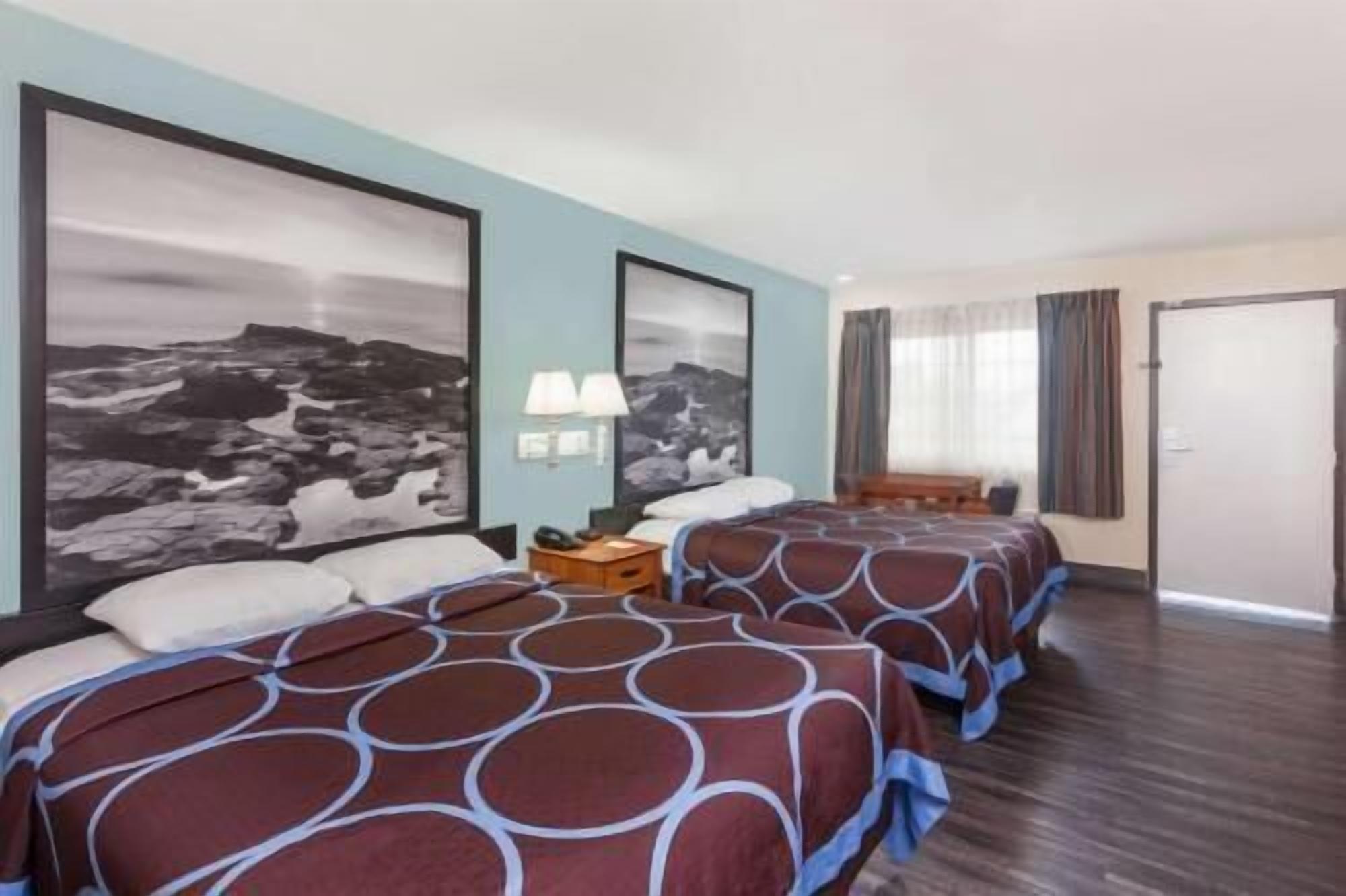 Desk, iron/ironing board, free cots/infant beds, free WiFi
