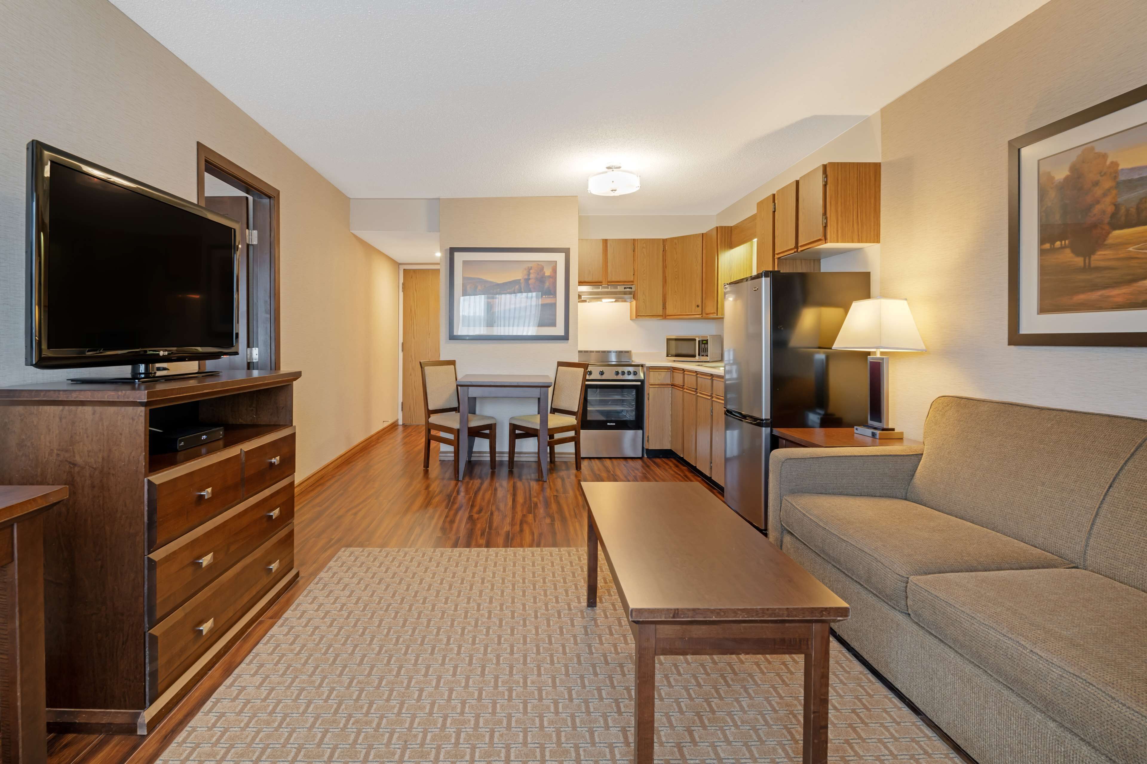 desk, laptop workspace, iron/ironing board, free cots/infant beds