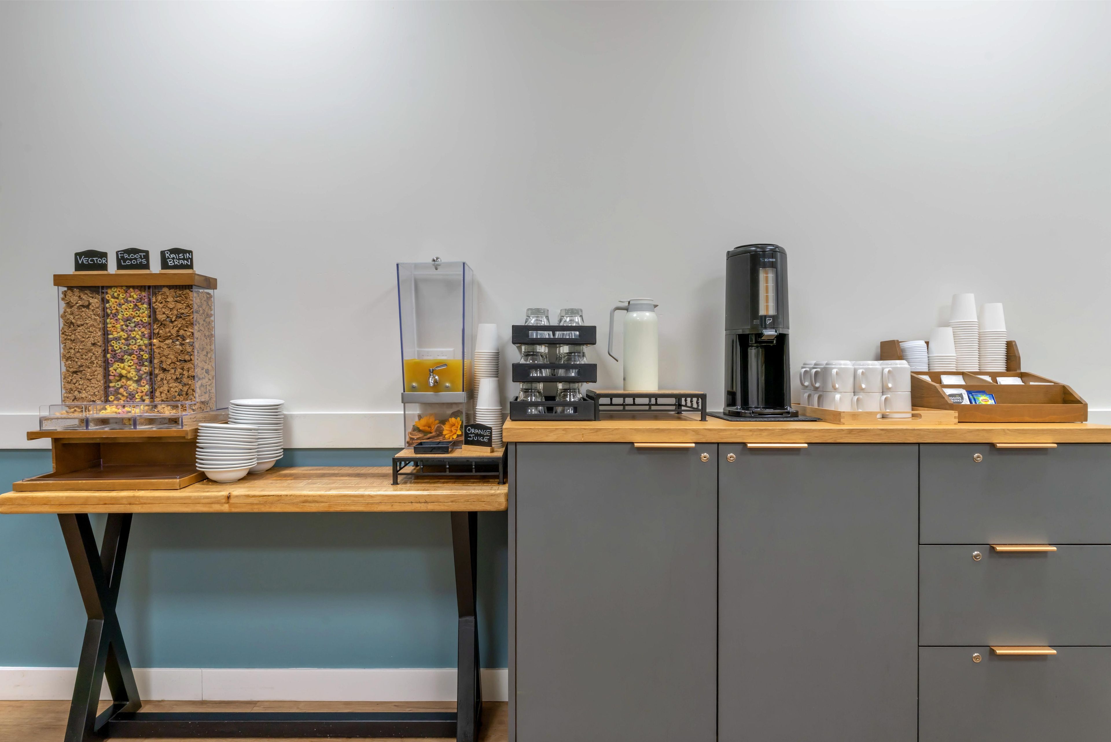 Breakfast area