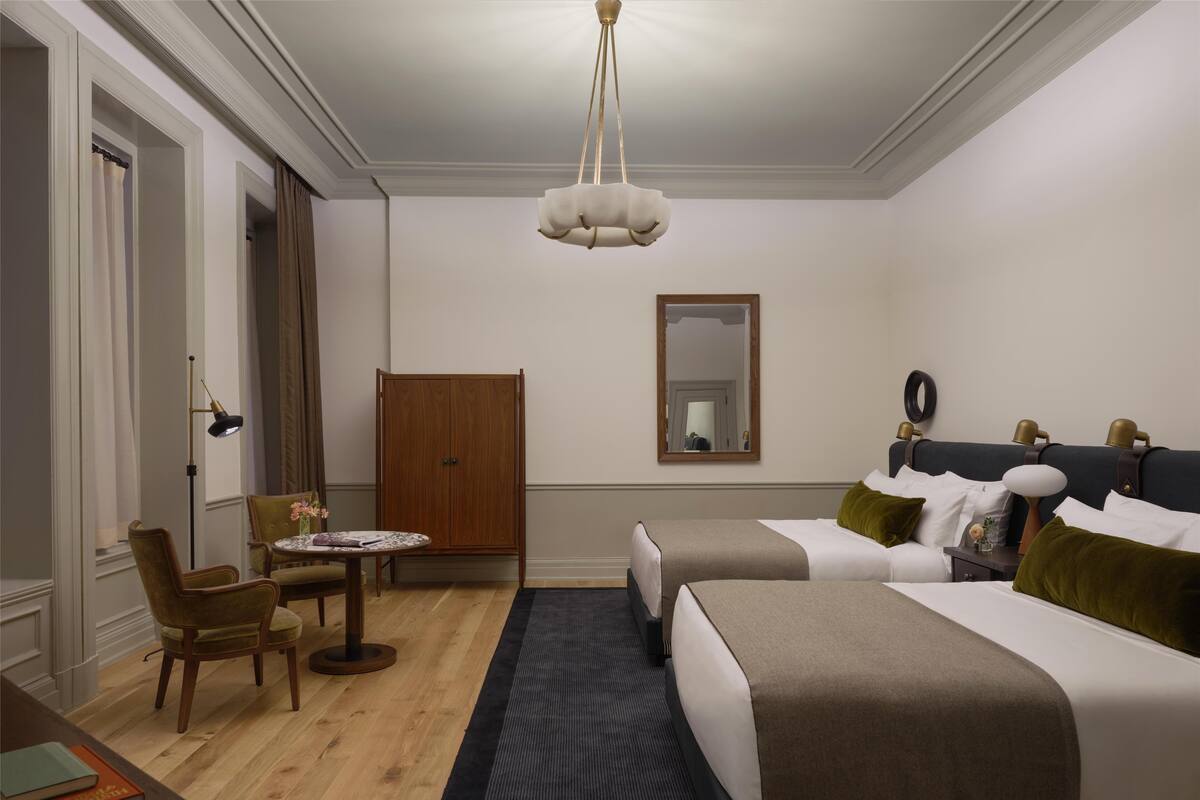1 chambre, literie de qualité, lit avec matelas à plateau-coussin