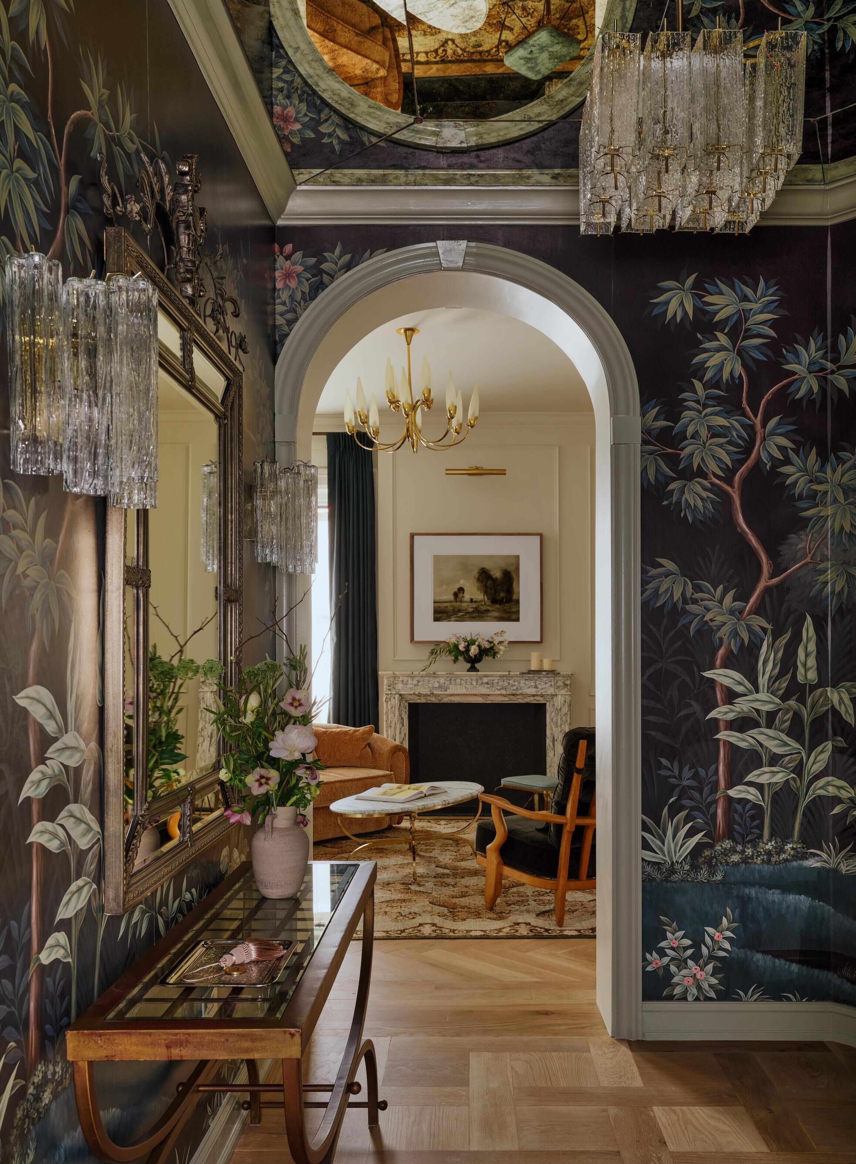 suite (arts suite) | 1 bedroom, premium bedding, pillow-top beds, minibar