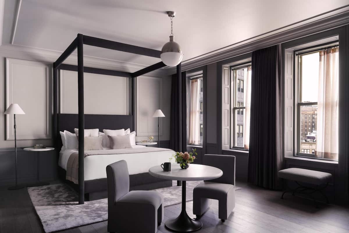 Premium bedding, pillowtop beds, minibar, in-room safe