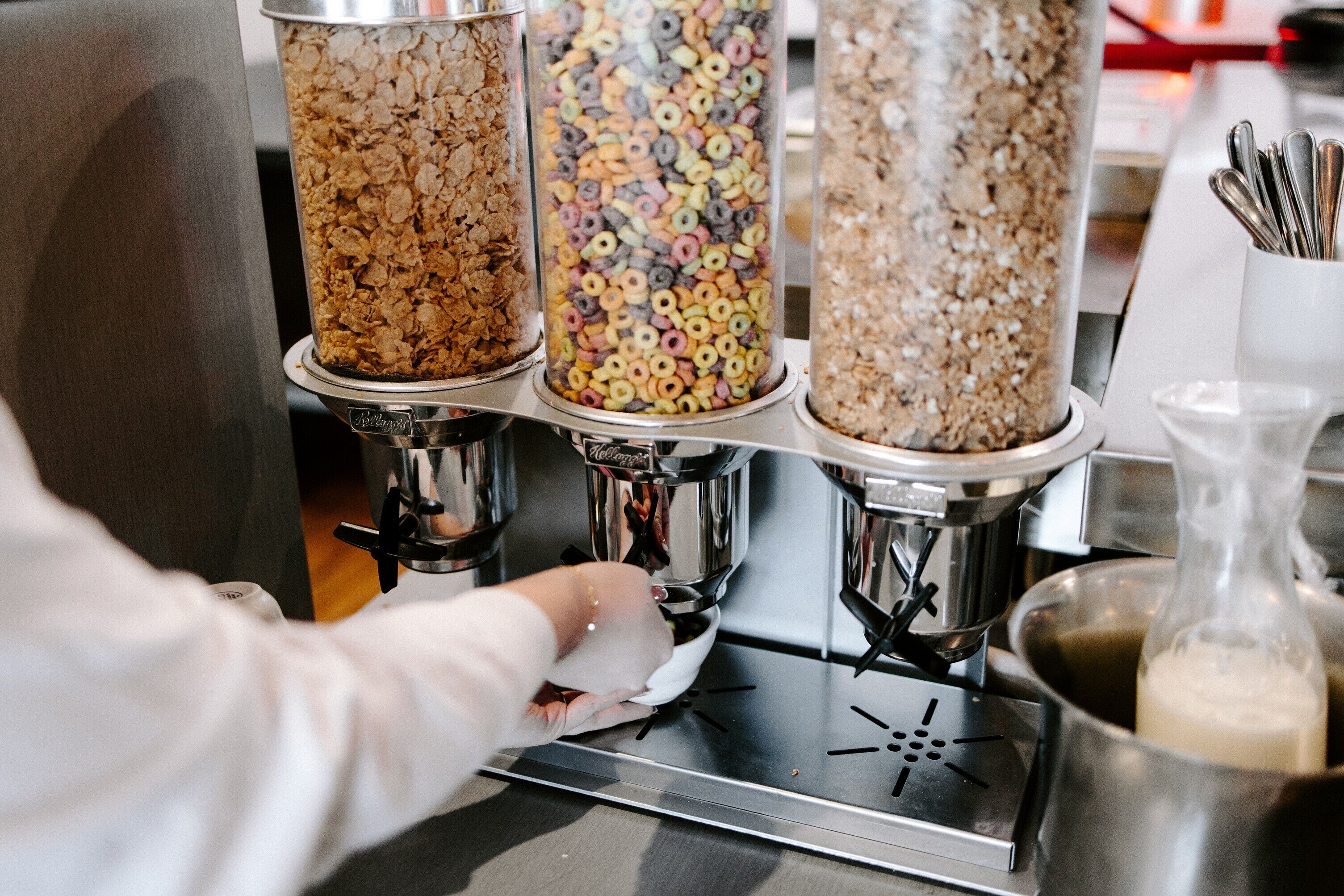 Frukostbuffé varje dag (CAD 20.64 per person)