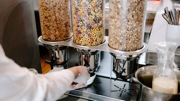 Frukostbuffé varje dag (CAD 20.64 per person)