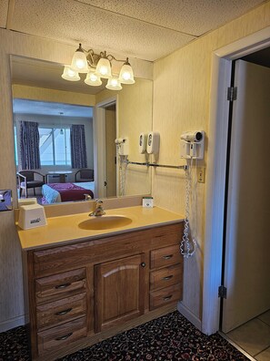 Blackout drapes, iron/ironing board, free WiFi, bed sheets