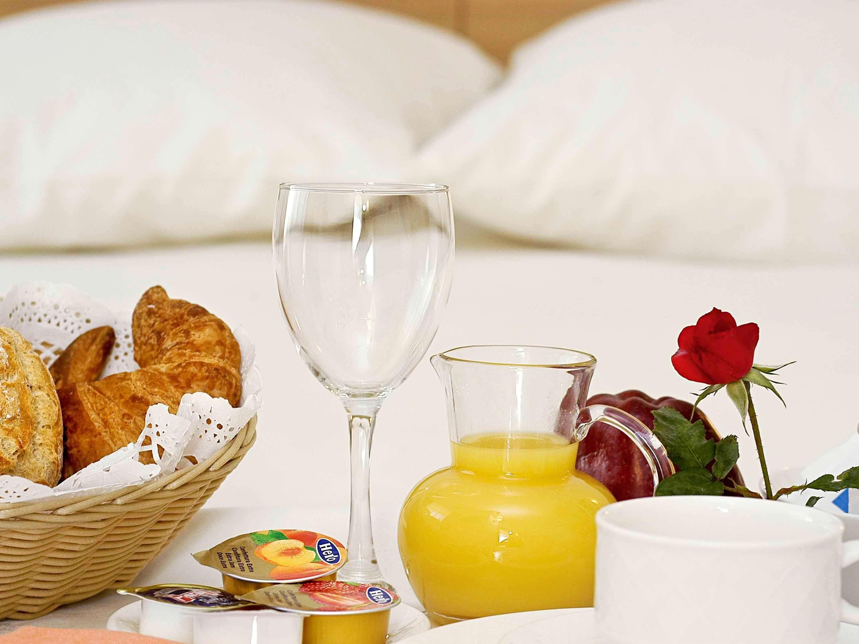 down duvets, minibar, in-room safe, desk