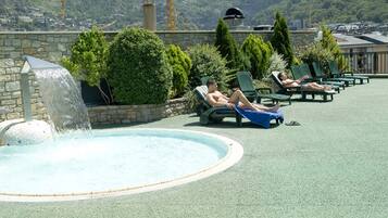 Sauna, hot tub, Turkish bath
