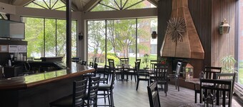 Clarion Hotel Conference Center on Lake Erie