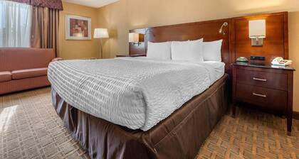 Clarion Hotel Conference Center on Lake Erie