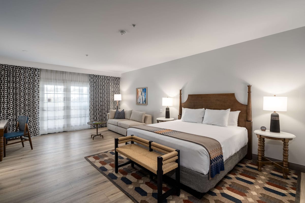 Habitación, 1 cama de matrimonio grande con sofá cama (Oasis) | Ropa de cama de alta calidad y decoración individual