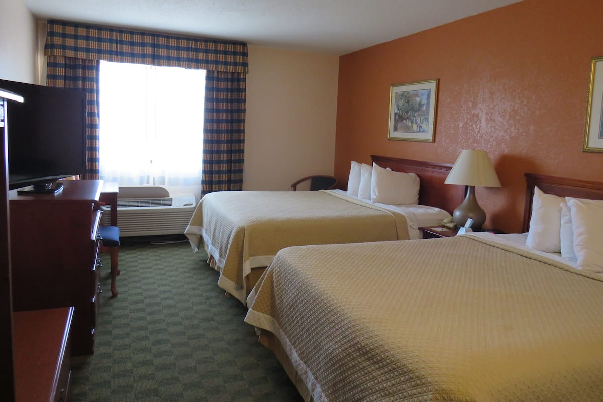 Standard Room, 2 Queen Beds | Desk, iron/ironing board, free cribs/infant beds, rollaway beds