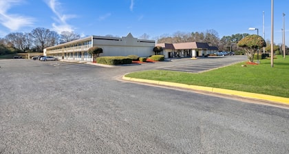Rodeway Inn Monroe