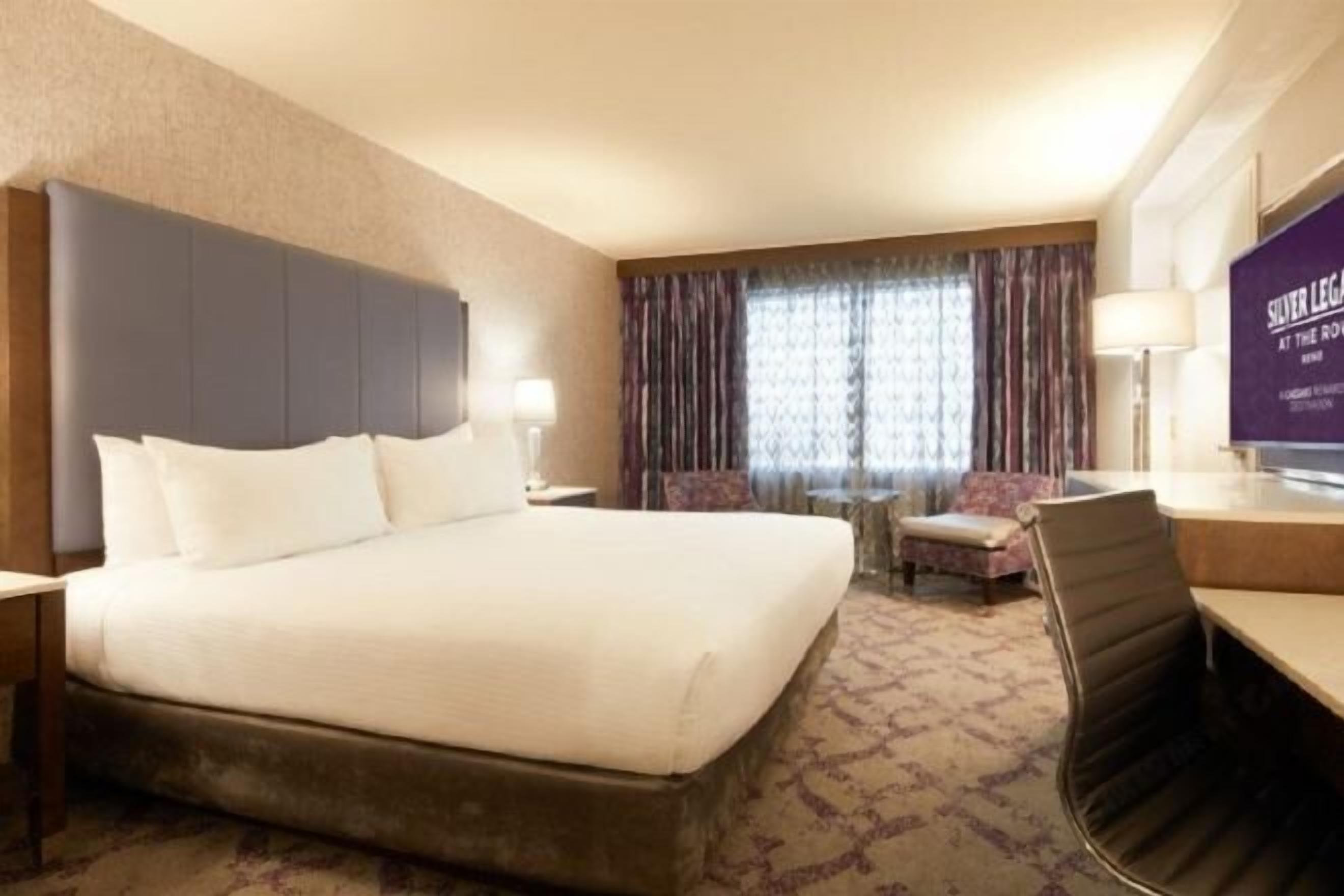 Premium bedding, pillowtop beds, in-room safe, desk