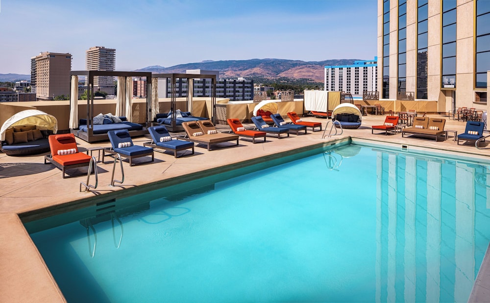 Silver Legacy Reno- A Caesars Rewards Destination