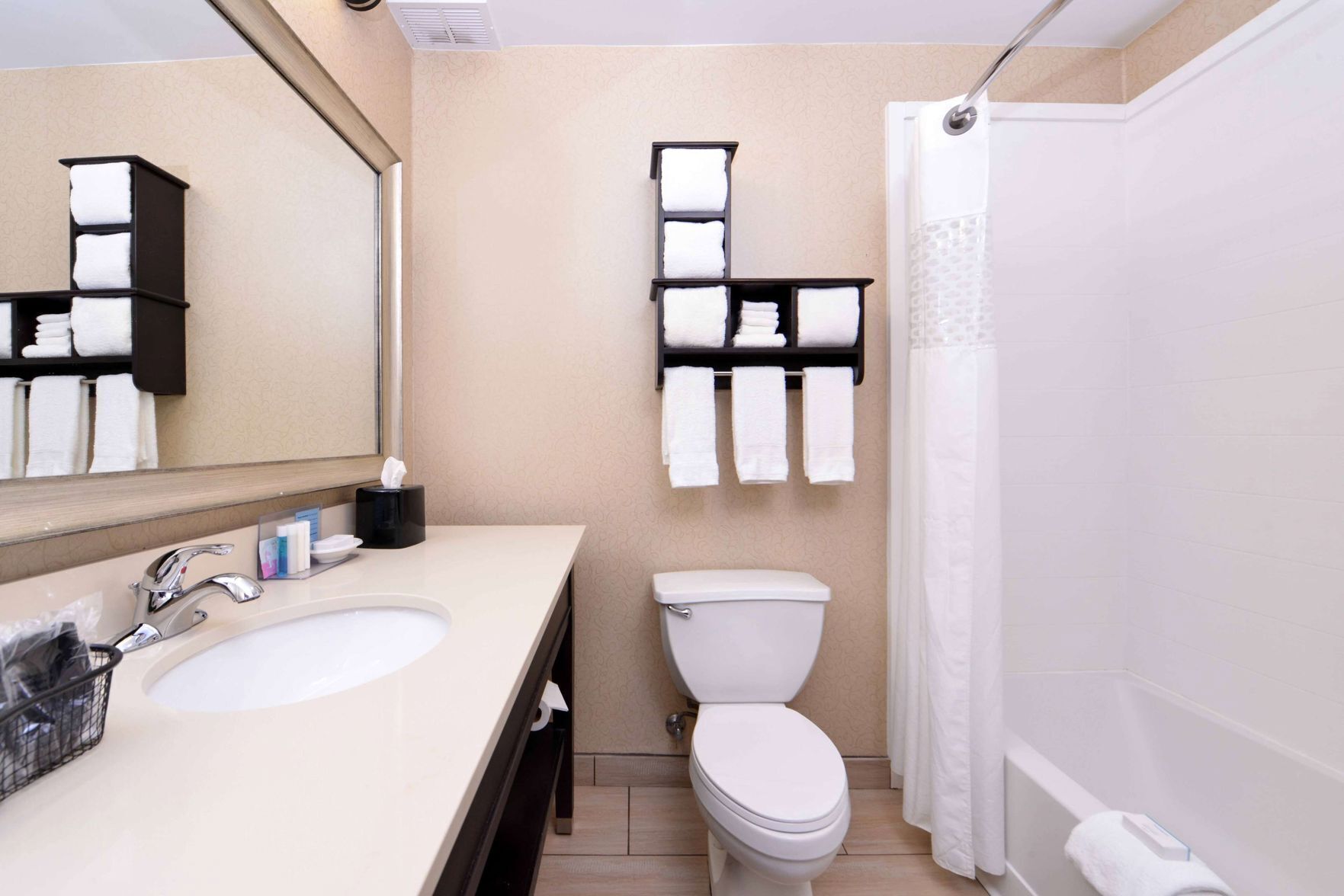 Baño | Secadora de cabello y toallas 