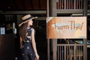 4 restaurants; breakfast, lunch, and dinner served - Holiday Inn Resort Phuket by IHG (Patong)