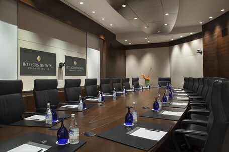 InterContinental Toronto Centre, an IHG Hotel - Image 41