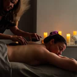 Couples treatment rooms, body treatments, aromatherapy