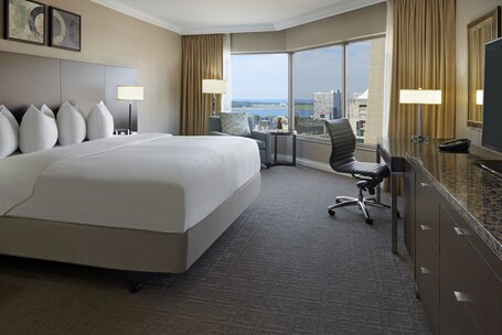 InterContinental Toronto Centre, an IHG Hotel - Image 145