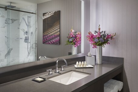 InterContinental Toronto Centre, an IHG Hotel - Image 103