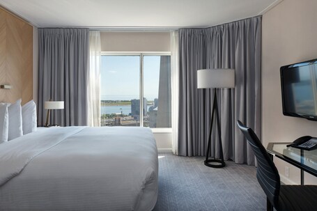 InterContinental Toronto Centre, an IHG Hotel - Image 137
