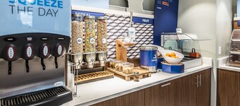 Holiday Inn Express Flint-Campus Area by IHG