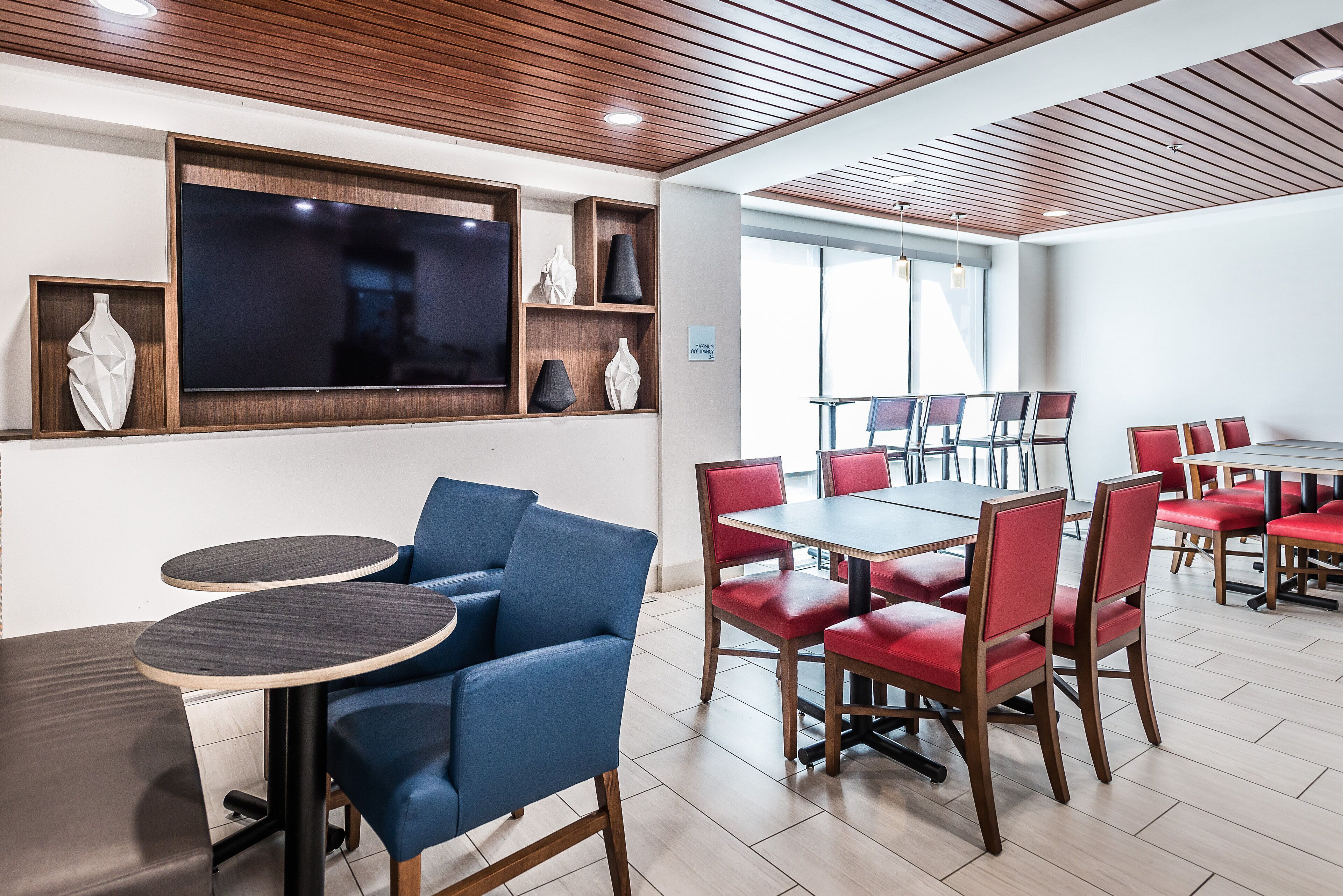 Desayuno continental incluido todos los días