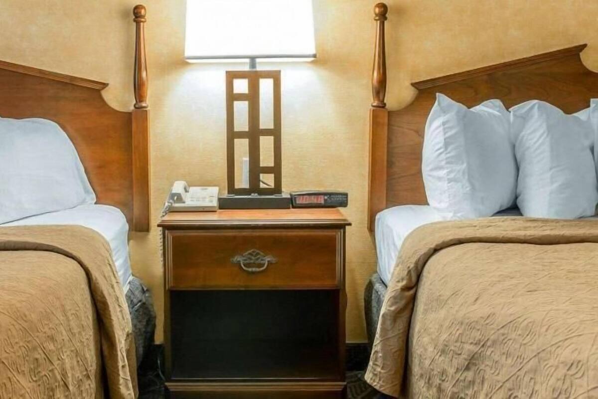 In-room safe, desk, laptop workspace, iron/ironing board