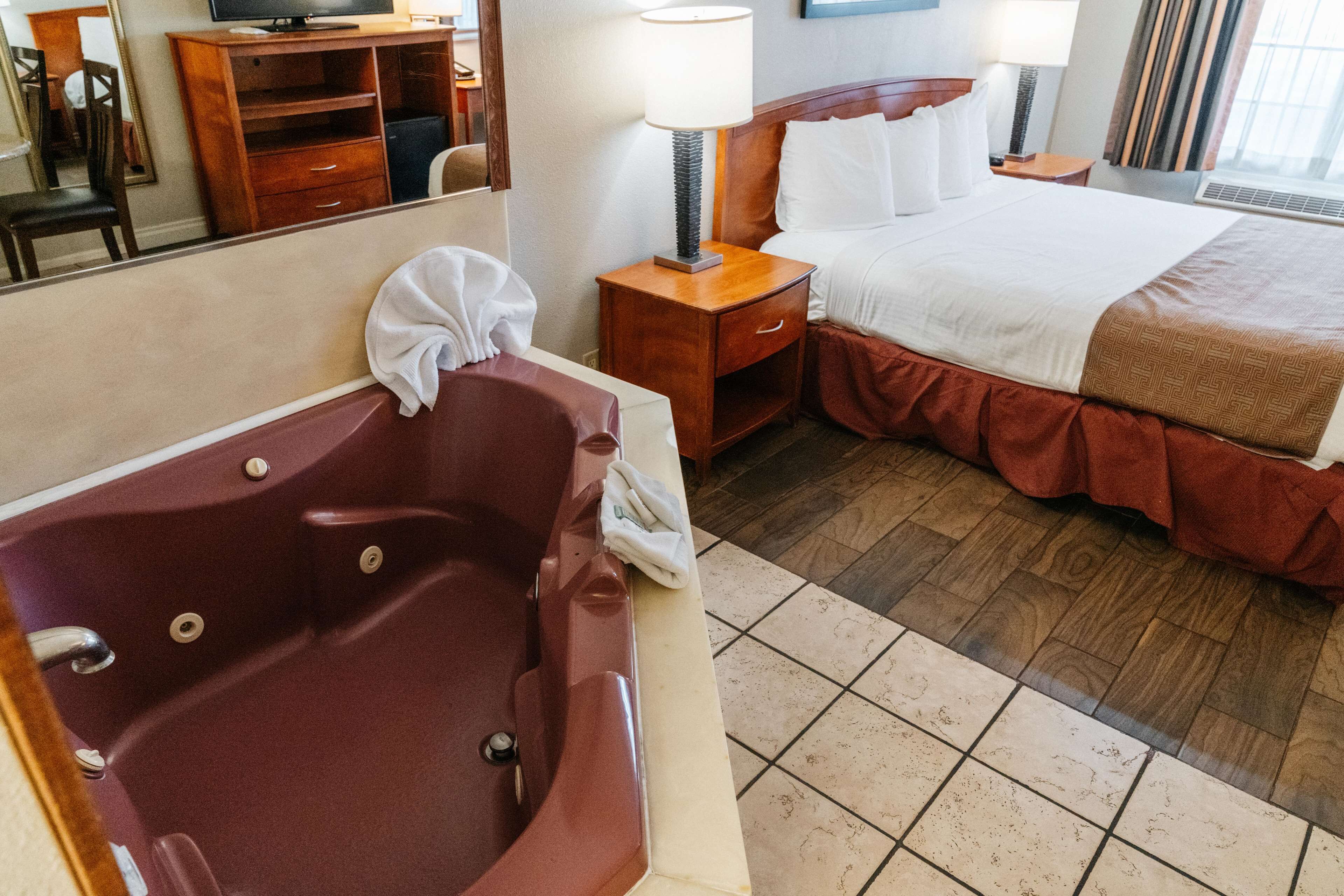 Photo - Best Western Palm Garden Inn