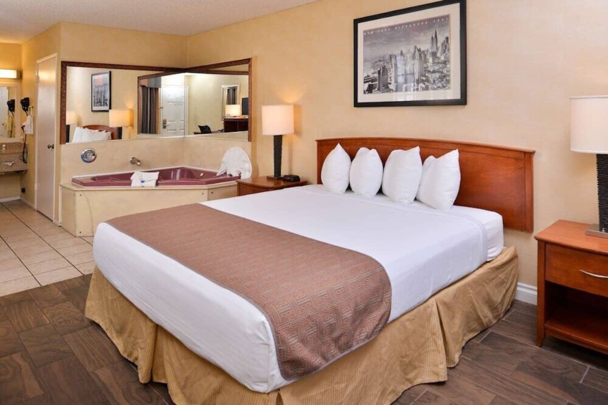 In-room safe, desk, laptop workspace, blackout drapes