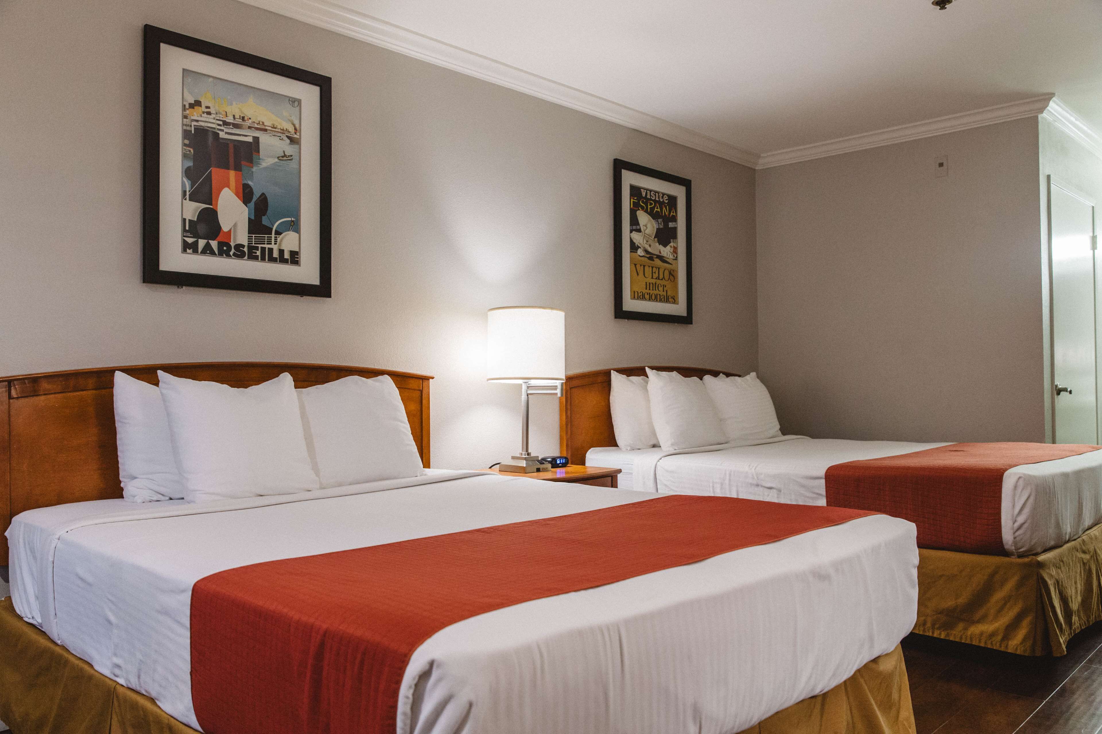 Photo - Best Western Palm Garden Inn