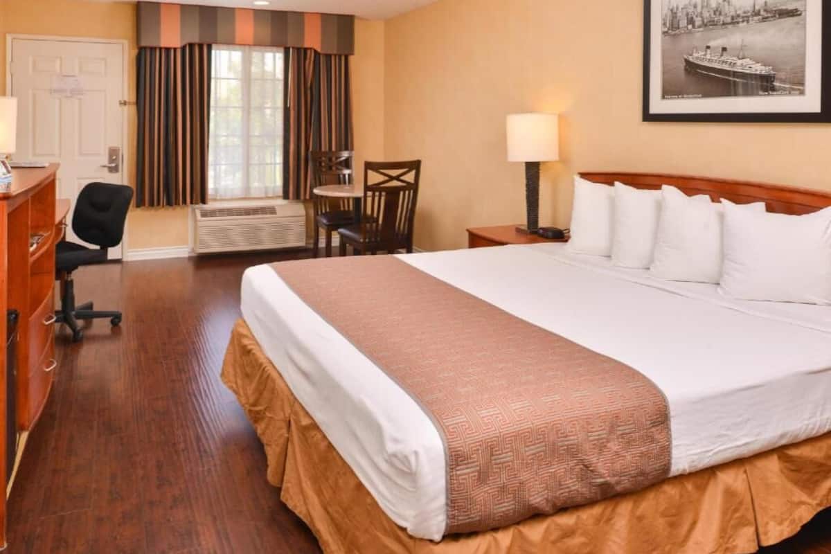 In-room safe, desk, laptop workspace, blackout drapes