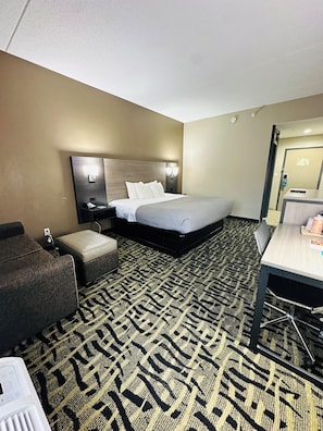 Room, 1 King Bed, Accessible, Non Smoking - Quality Inn Rochester West (Rochester)