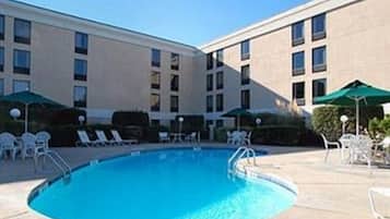 Seasonal outdoor pool