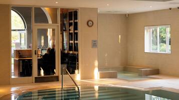 Sauna, steam room, body treatments, hot stone massages