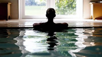Sauna, steam room, body treatments, hot stone massages