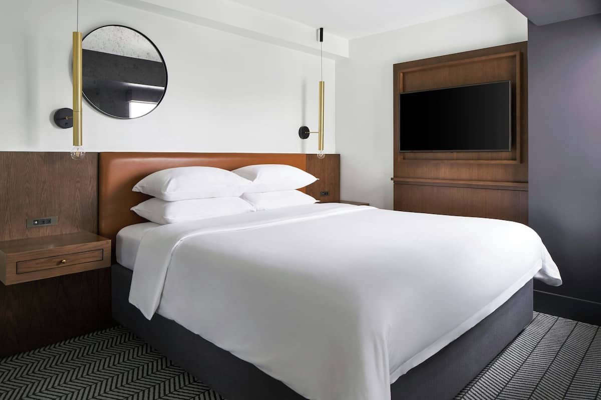 Suite Junior, 1 trÚs grand lit et 1 canapé-lit