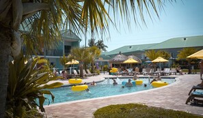 Outdoor pool, sun loungers
