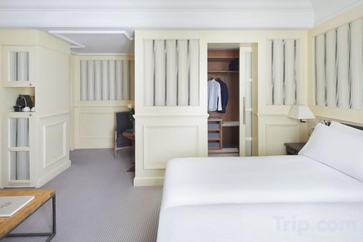 Sengetøy av topp kvalitet, dundyner og memory foam-senger