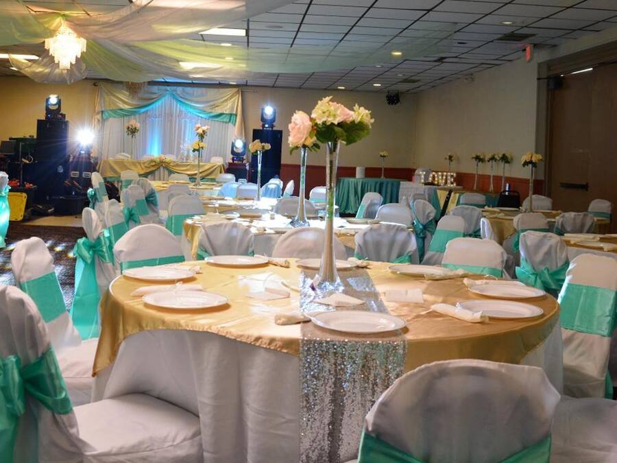 Banquet hall