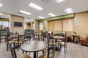 Free buffet breakfast