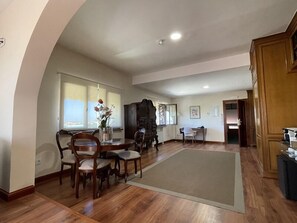 Living area - Hotel Torremangana (Cuenca)